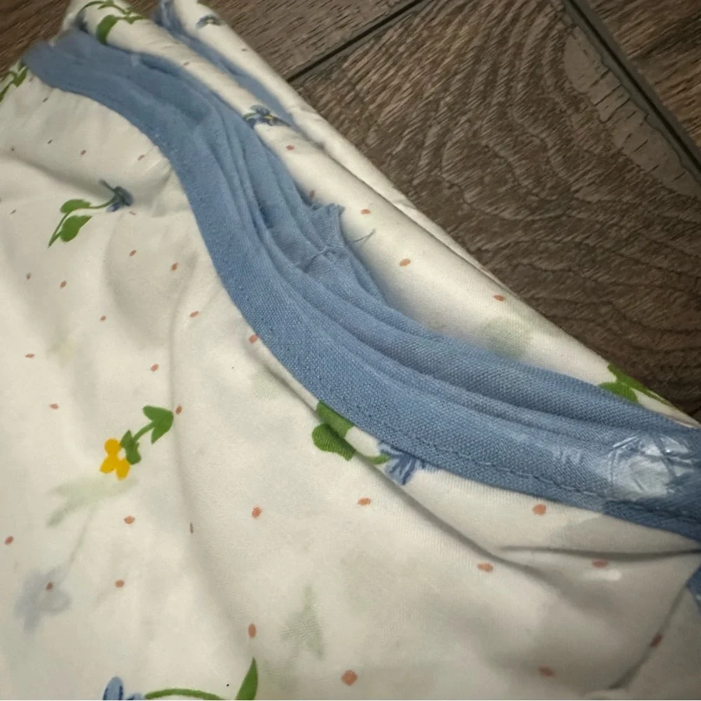 Vintage 1987 Dan River Kristen Pair Of Twin Flat Sheets Blue Floral